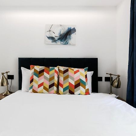 Comfortable Apartments Near Harrods Λονδίνο Εξωτερικό φωτογραφία